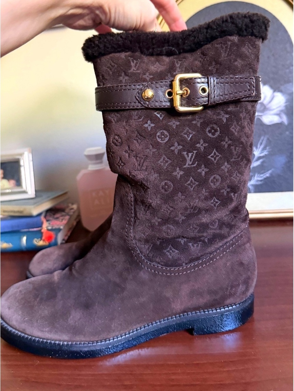 Louis Vuitton Brown Monogram Suede Winter Boots | Size 7